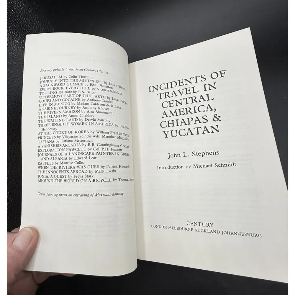 Incidents of Travel in Central America, Chiapa by Stephens, John L. Paperback